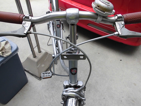 ママチャリのブレーキワイヤー交換とサビ取り わくわくサイクリング 2103ロードバイク ミニベロ折りたたみ自転車のサイクリング日記 たまに ママチャリ シティーサイクル も